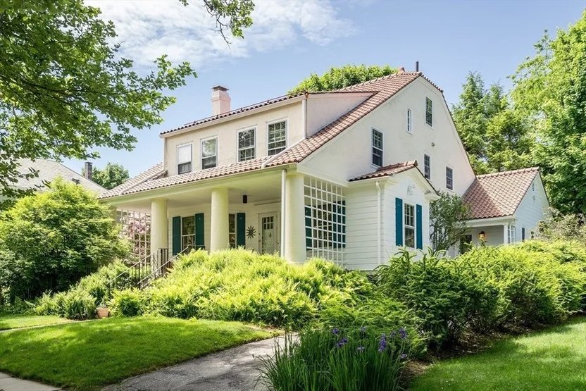 Một ngôi nhà được rao bán ở Boston với giá $1.475.000